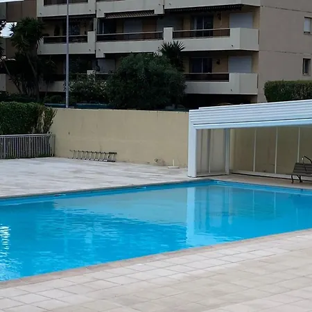 06U - Beautiful Studio In Residence - Swimming Pool And Tennis Court Saint-Laurent-du-Var Exterior foto
