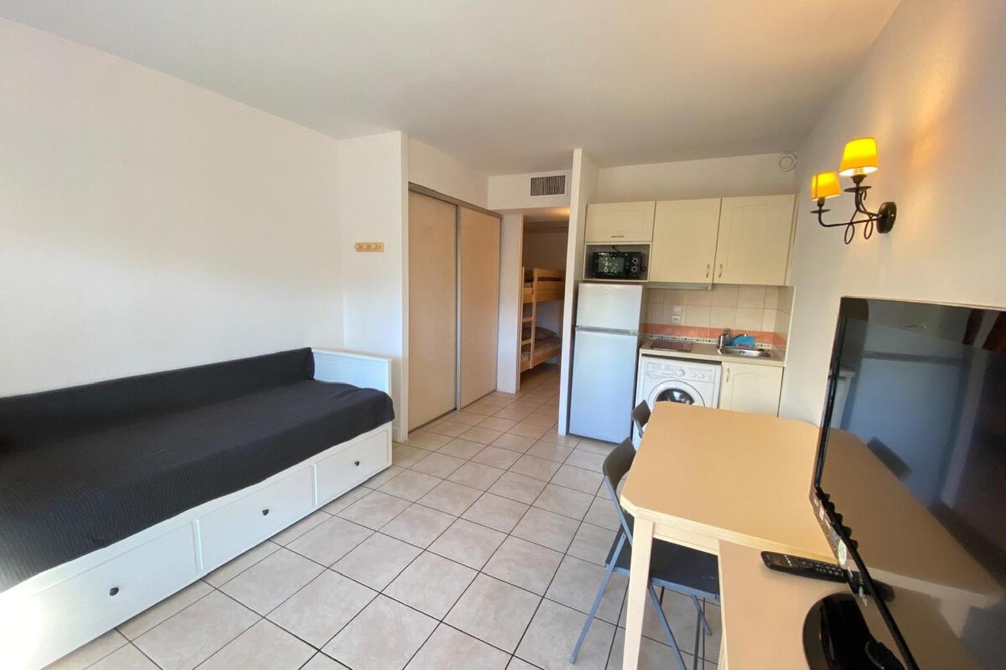 Apartment 06u - Beautiful In - Swimming Pool And Tennis Court