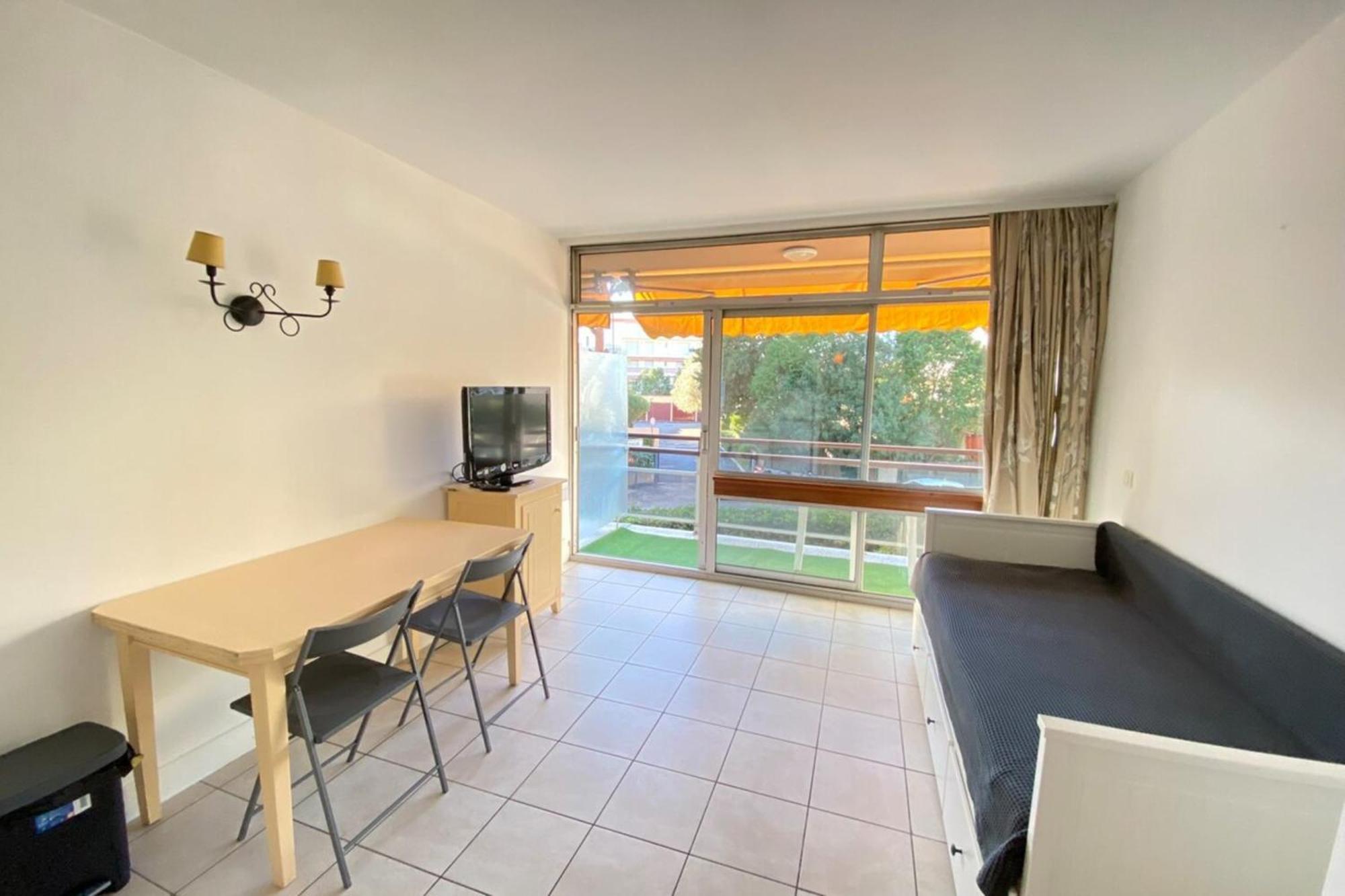 Apartment 06u - Beautiful In - Swimming Pool And Tennis Court