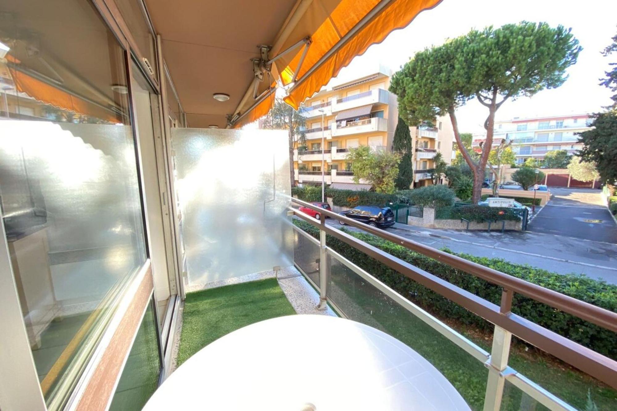 Apartment 06u - Beautiful In - Swimming Pool And Tennis Court Saint-Laurent-du-Var