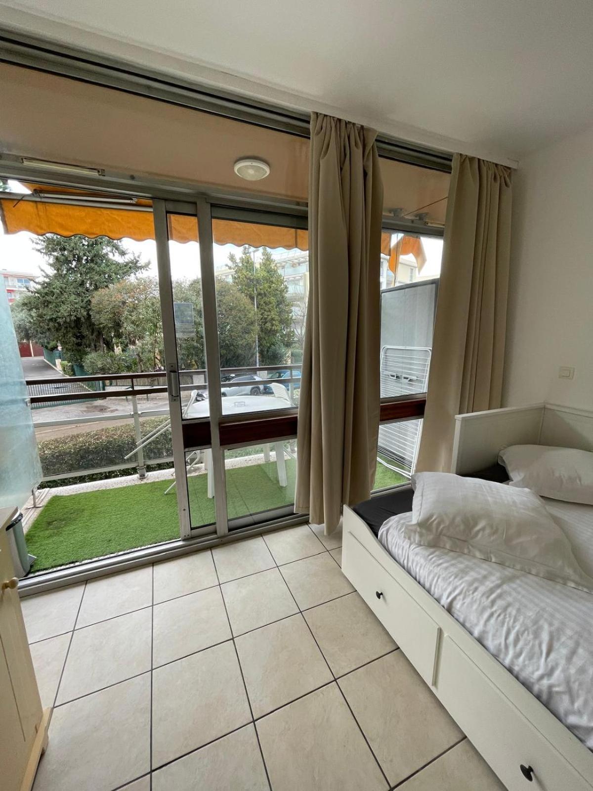 06u - Beautiful In - Swimming Pool And Tennis Court Appartement